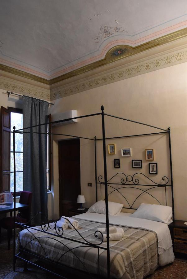Relais Lorebian Hotel Pisa Exterior foto